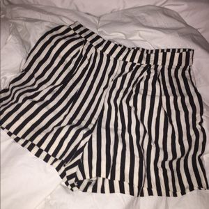 Black and White striped pleated shorts
